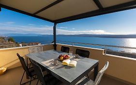 Deluxe Apartment Stunning view